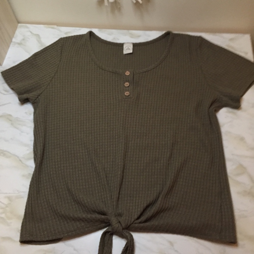 Tied front, army green top